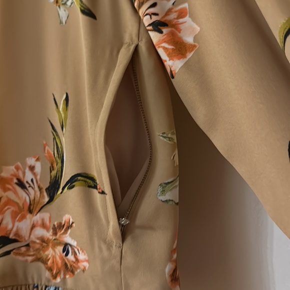 Jacket - Picture 7 of 13